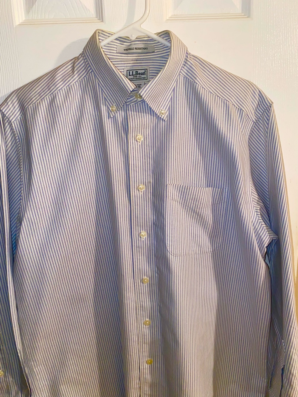 L.L. Bean Men's Blue Stripe Dress Shirt. 15 1/2. Sleeve 33. Nice light stripe.